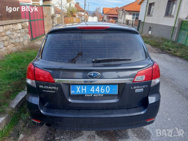 Subaru Legacy 2,0TDI, снимка 3 - Автомобили и джипове - 54768803