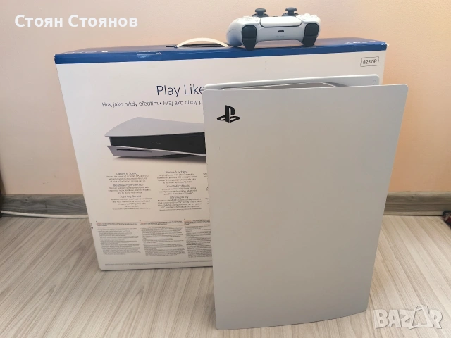 Продавам пълен комплект PlayStation 5 Standart Disk Edition (PS5), снимка 2 - PlayStation конзоли - 54653862