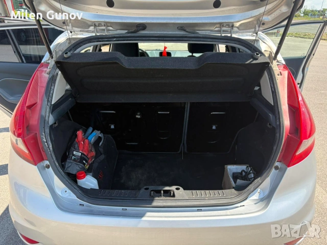Ford Fiesta, снимка 6 - Автомобили и джипове - 54979830
