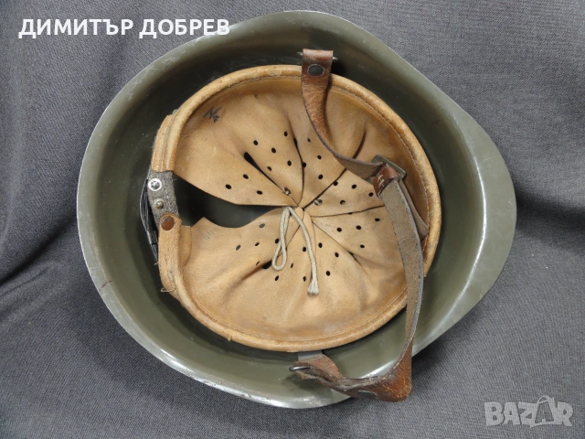 СТАРА СТОМАНЕНА ВОЕННА КАСКА ШЛЕМ VZ.53 (М53) ЧЕХОСЛОВАКИЯ, снимка 6 - Антикварни и старинни предмети - 54968363