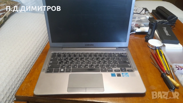  Notebook Samsung model NP530 U3B -ЗА ЧАСТИ