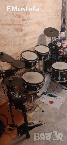 електронни барабани Roland TD11 с DrumTec падове, снимка 4 - Ударни инструменти - 54887609