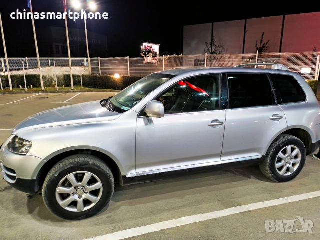 VW Touareg 3.0 TDI 4x4 ЛИЧЕН, Кожа-НОВИ ГУМИ и акумулатор., снимка 4 - Автомобили и джипове - 54066336