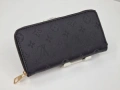 Louis Vuitton Дамско Черно Кожено Портмоне malkite-31341, снимка 1