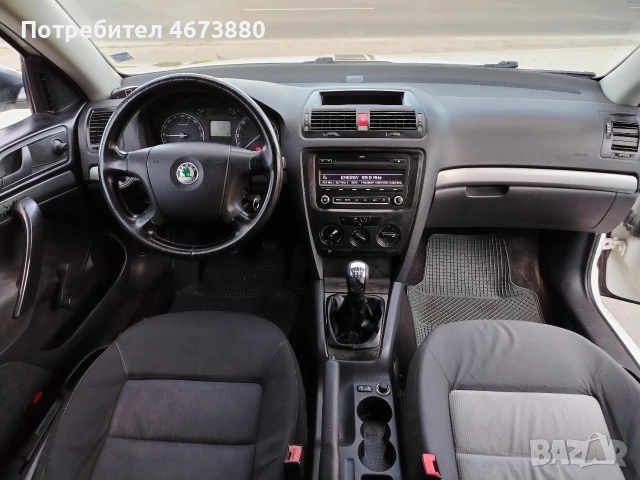 Skoda Octavia, снимка 9 - Автомобили и джипове - 54328151