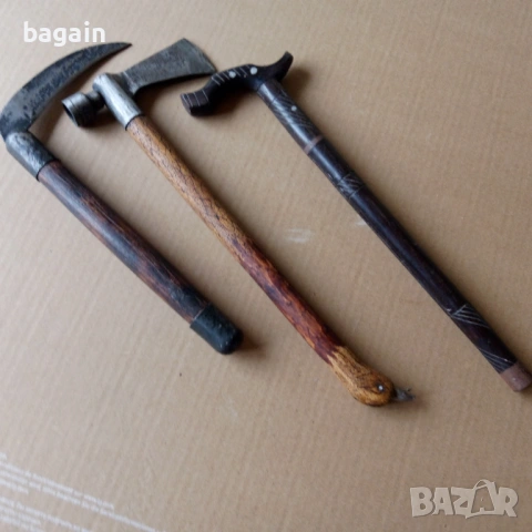 Томахавка, кусаригама, кама бастун.