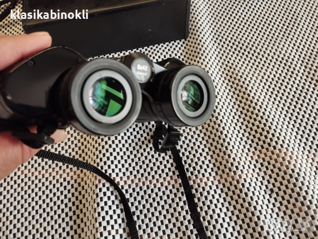 ТОП Ловен Японски Бинокъл-Opticron Countryman MC 8x42, снимка 4 - Екипировка - 54937903