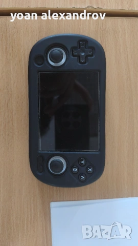 Ретро конзола Anbernic Rg40xxh, снимка 2 - Други игри и конзоли - 54343018