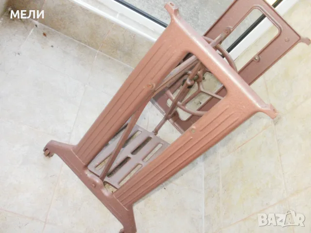 За сръчковци-крака от шевна машина, снимка 4 - Маси - 55680583