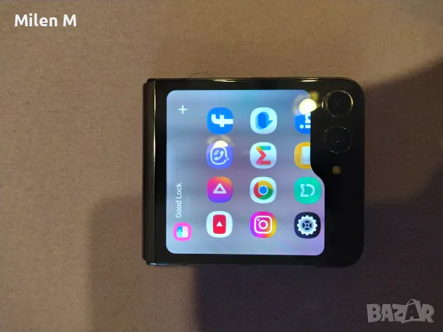 Samsung Z Flip 5 256GB carbon grey, снимка 3 - Samsung - 55629033