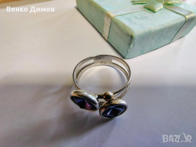 Сребърен пръстен от колекцията Express Yourself, син и лилав кристали Swarovski!, снимка 6 - Пръстени - 54382064