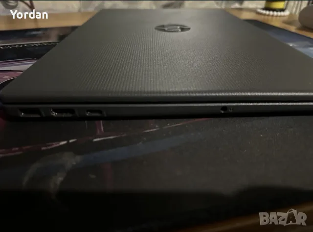 Продавам чисто нов HP Laptop на няколко месеца, снимка 3 - Лаптопи за работа - 55599539
