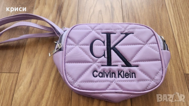 Дамска лилава чанта Calvin Klein лилав цвят, снимка 3 - Чанти - 54322180
