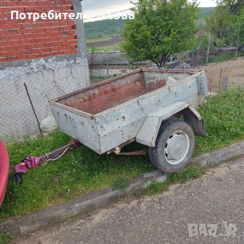 Туристическо ремарке.