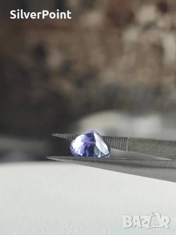 Танзанит 1.99 карата с швейцарски сертификат , снимка 5 - Други - 54080169