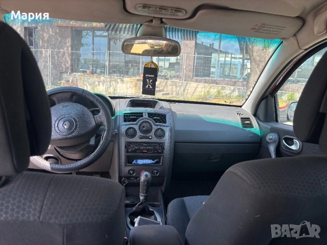 Renault Megane 2, снимка 8 - Автомобили и джипове - 54630072