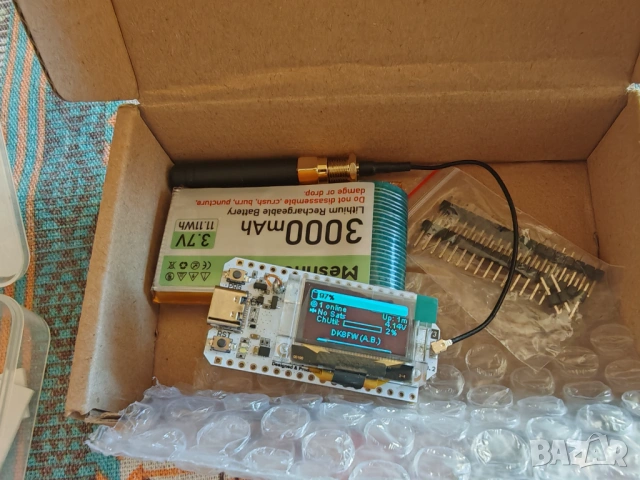 Heltec WiFi LoRa 32 V4 Meshtastic Node – ESP32 LoRa Dev Kit с OLED, антена и 3000mAh батерия, снимка 3 - Друга електроника - 54556806