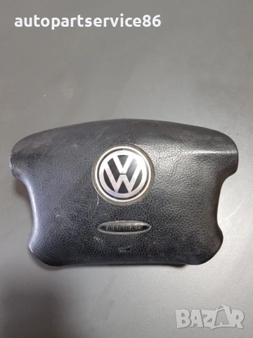 Част за Vw Golf Iv (2002) 3B0880201An