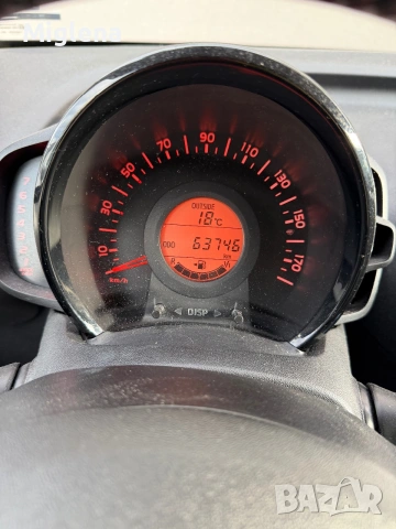 Toyota Aygo, снимка 8 - Автомобили и джипове - 54956225