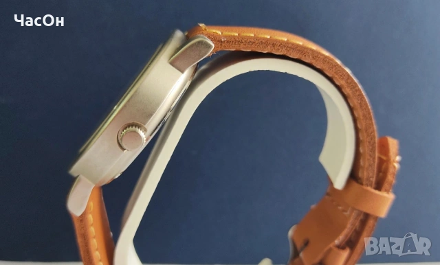 Ефектен, колекционерски часовник Mercedes-Benz, снимка 3 - Мъжки - 54235962