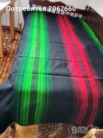 Нова черга ръчно тъкана