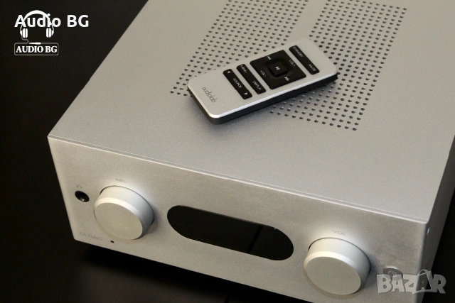 Audiolab M-DAC, снимка 2 - Ресийвъри, усилватели, смесителни пултове - 53652419
