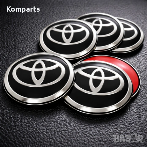 Оригинални капачки за Toyota с черно лого 
