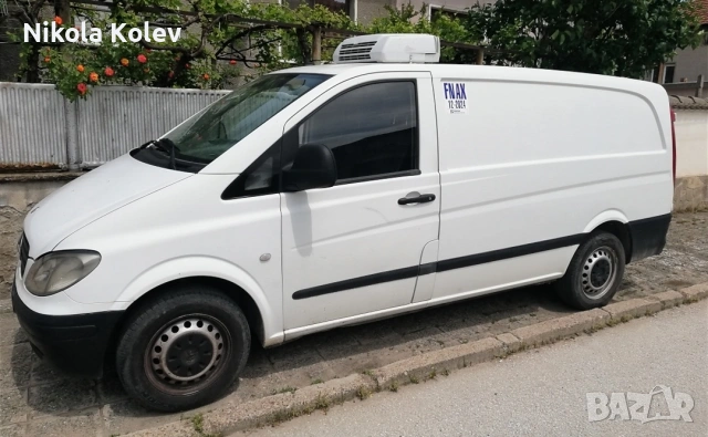 Мерцедес Вито 111 хладилен 2005г , снимка 2 - Бусове и автобуси - 55056931