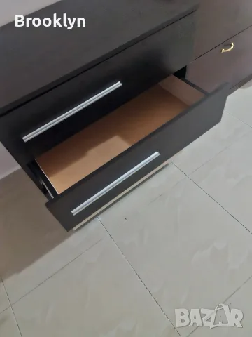 Продава се скрин , снимка 4 - Скринове - 55659524