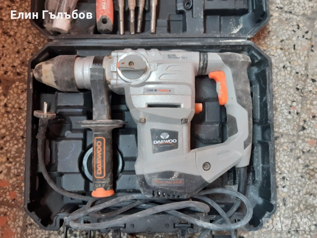 Перфоратор DAEWOO DARH26-105C, в куфар и принадлежности