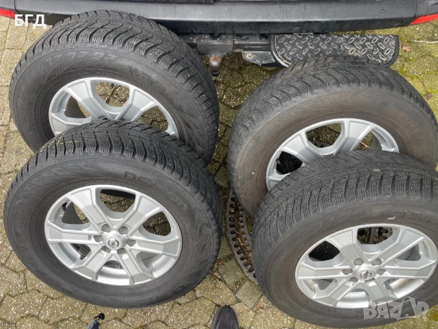 Nissan Navara/Pathfinder 17 6x114, снимка 2 - Гуми и джанти - 54071705