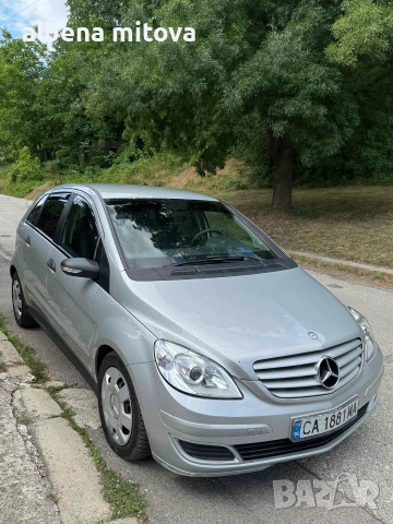 Продавам Мерцедес В180, снимка 7 - Автомобили и джипове - 55265132