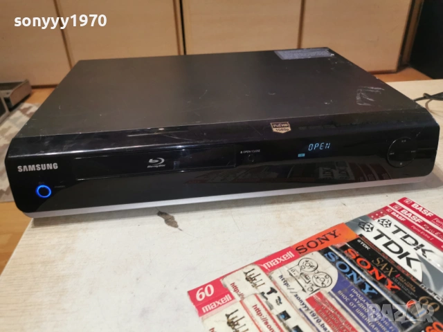 SAMSUNG BD-P1400XEG BLU-RAY PLAYER-ВНОС SWISS 0706261016L4, снимка 15 - Плейъри, домашно кино, прожектори - 54806443