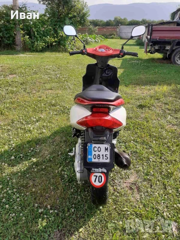 Продавам скутер Yamaha Aerox 2016 година с регистрация в перфектно техническо състояние но с външни , снимка 5 - Мотоциклети и мототехника - 55155987