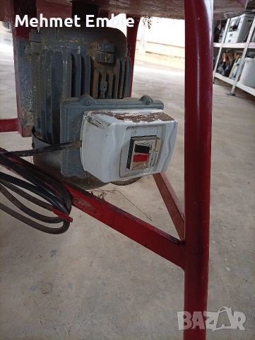 фуражомелка (дробилка) за слама и люцерна , снимка 5 - Селскостопанска техника - 54172540