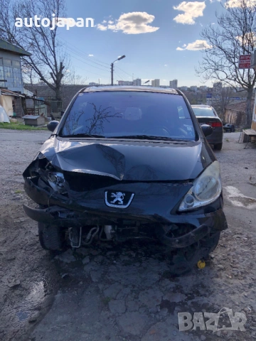 На части Peugeot 1007 1.4i Бензин 2006g KFV 54KW 73КС, снимка 10 - Автомобили и джипове - 54218007