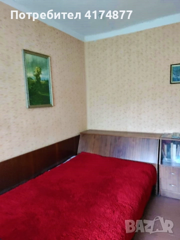 От cобственик, къща с голям двор в тиха улица до борова гора., снимка 8 - Къщи - 54578294