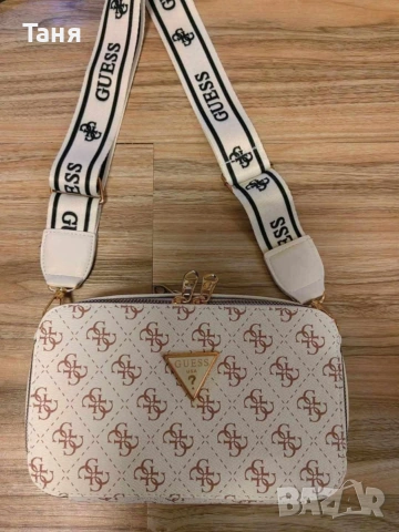 Дамски чанти с дълга дръжка през рамо Guess, снимка 7 - Чанти - 55267860