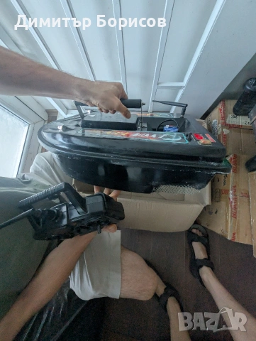 Лодка за захранка flash boat катамаран с литиева батерия 12в 14000mah