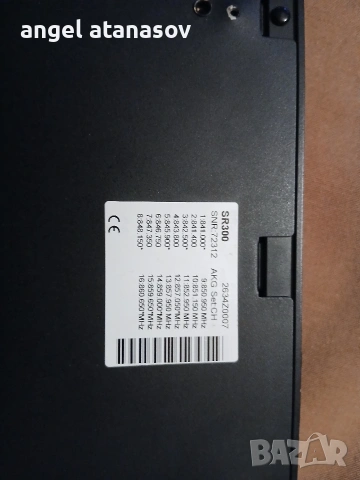 Продавам безжичен микрофон AKG ,тип headset , снимка 2 - Микрофони - 54640403