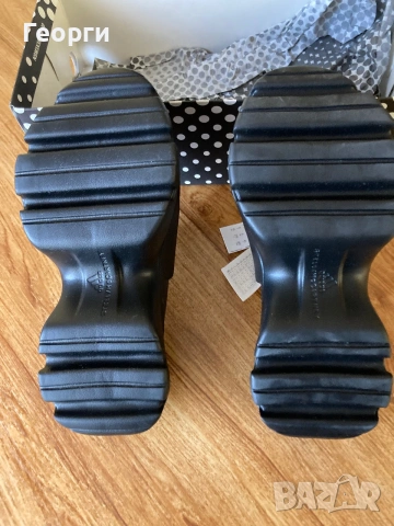 Оригинални дамски чехли Adidas, снимка 12 - Чехли - 54978126