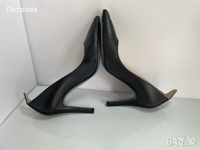 обувки Fendi 37.5 Оригинал, снимка 6 - Дамски обувки на ток - 54437035
