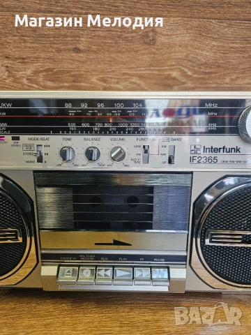 Радиокасетофон Interfunk IF 2365 – Ретро радиокасетофон (Boombox) в отлично състояние., снимка 4 - Радиокасетофони, транзистори - 54200490