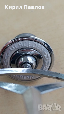 Оригинална емблема капак Mercedes e class w 211, снимка 3 - Части - 54284981