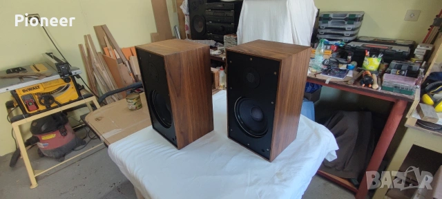 Тонколони SANYO SE 250
