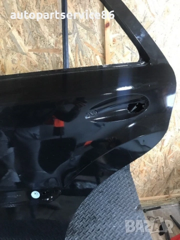 Задна лява врата, черен цвят за Mercedes ML W164 (2006-2011) 2601011 , снимка 2 - Части - 53961904