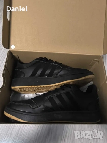 ПРОМОЦИЯ Adidas Hoops 3.0 Мъжки кецове - 44 номер С ЕКОНТ може и по договаряне, снимка 4 - Спортни обувки - 54638085