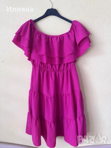 Дамска рокля