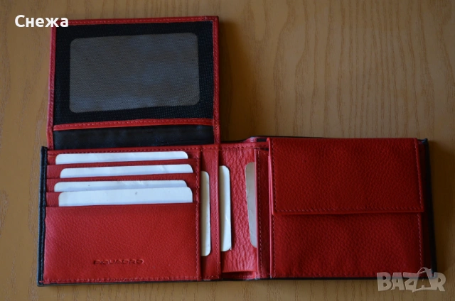 Piquadro Splash с RFID защита портфейл с лек дефект, снимка 9 - Портфейли, портмонета - 54177193