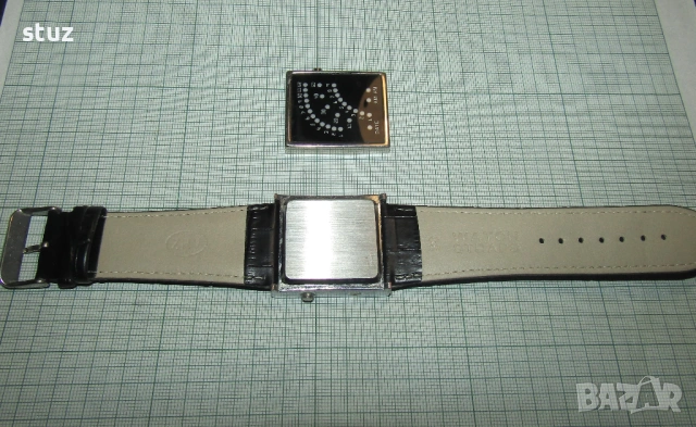 Ръчен бинарен/матричен LED часовник, снимка 5 - Антикварни и старинни предмети - 54057726